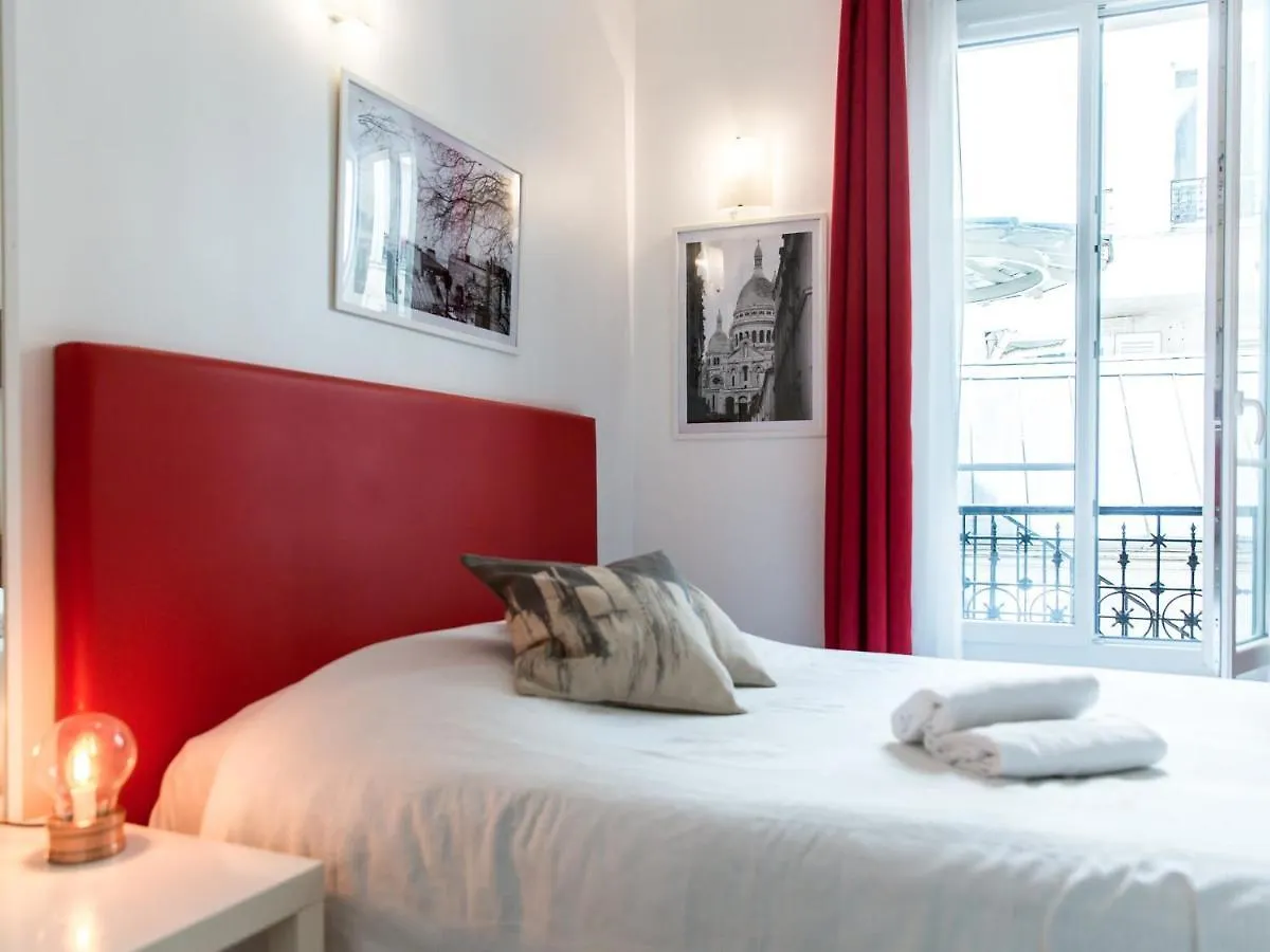 Montmartre Apartments Dalida contacts